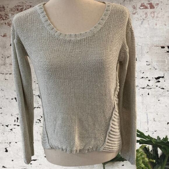 Alya gray round neck sweater with brown elbow patches. Size S‎ - Picture 1 of 11